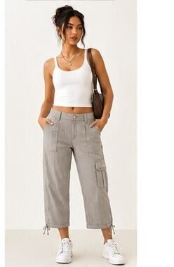G-Unit Junior Women's Gray White Striped Cargo Capri Pants Size 7 Cotton Blend